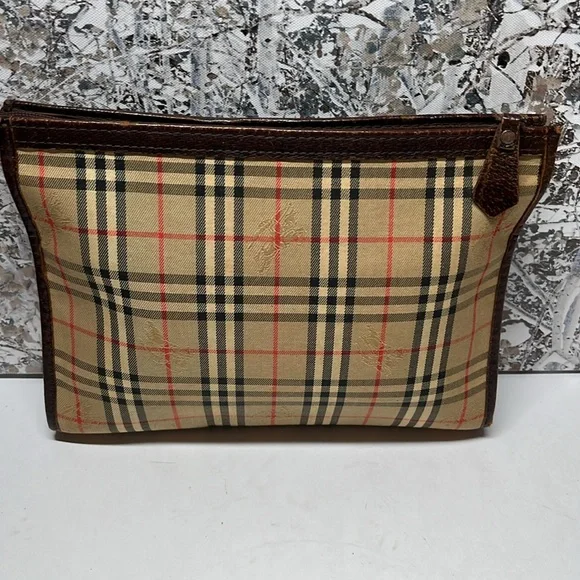 Burberry Zip Pouch - Picture 4 of 14